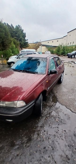 1 Нексия 2100 дол