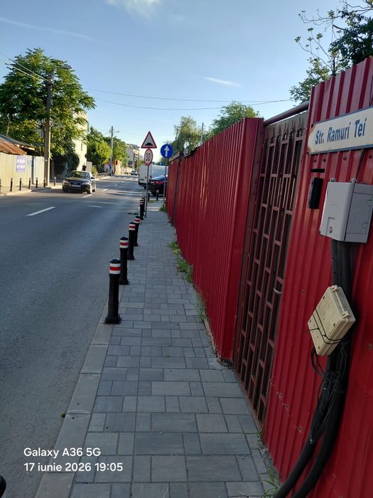 Vand casa cu teren aferent