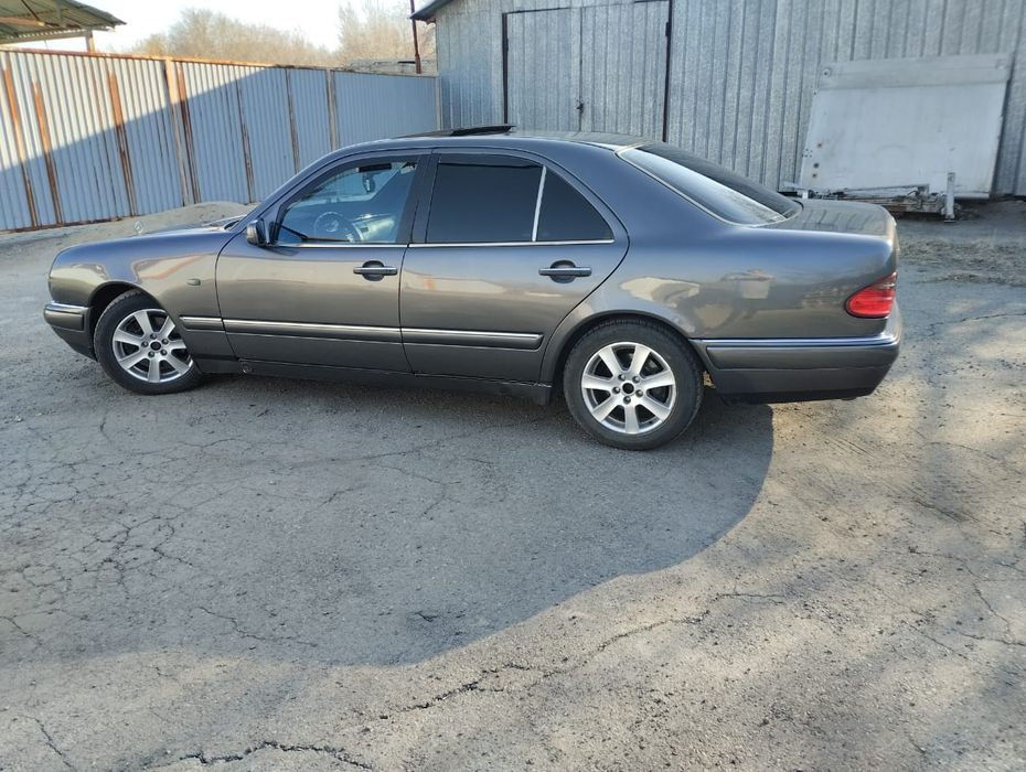 Мерседес  W 210 продам