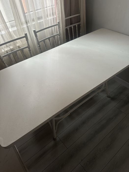 Обеденный стол б/у