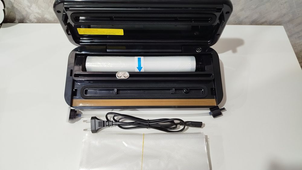 Продам вакууматор.