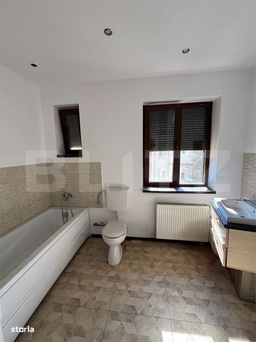 Apartament 3 camere, 140 mp, zona Ultracentral