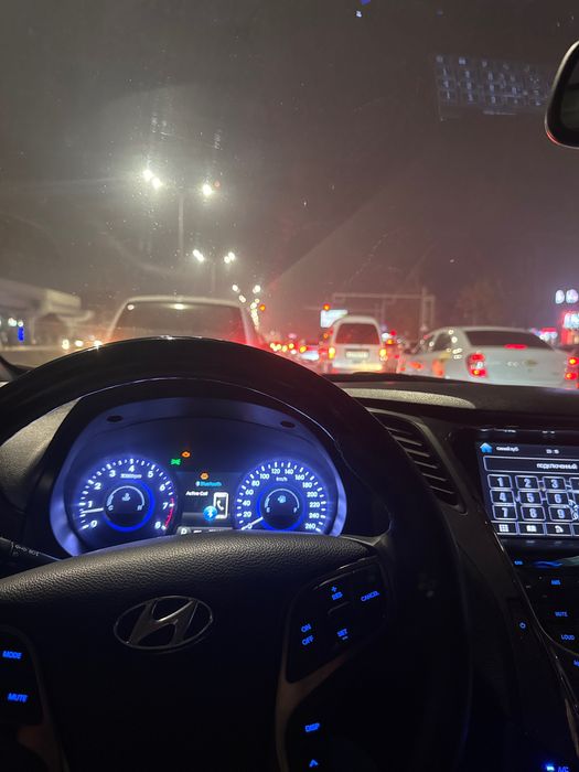 Hyundai Azera 2012