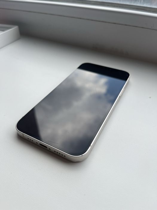 Iphone 12 продам
