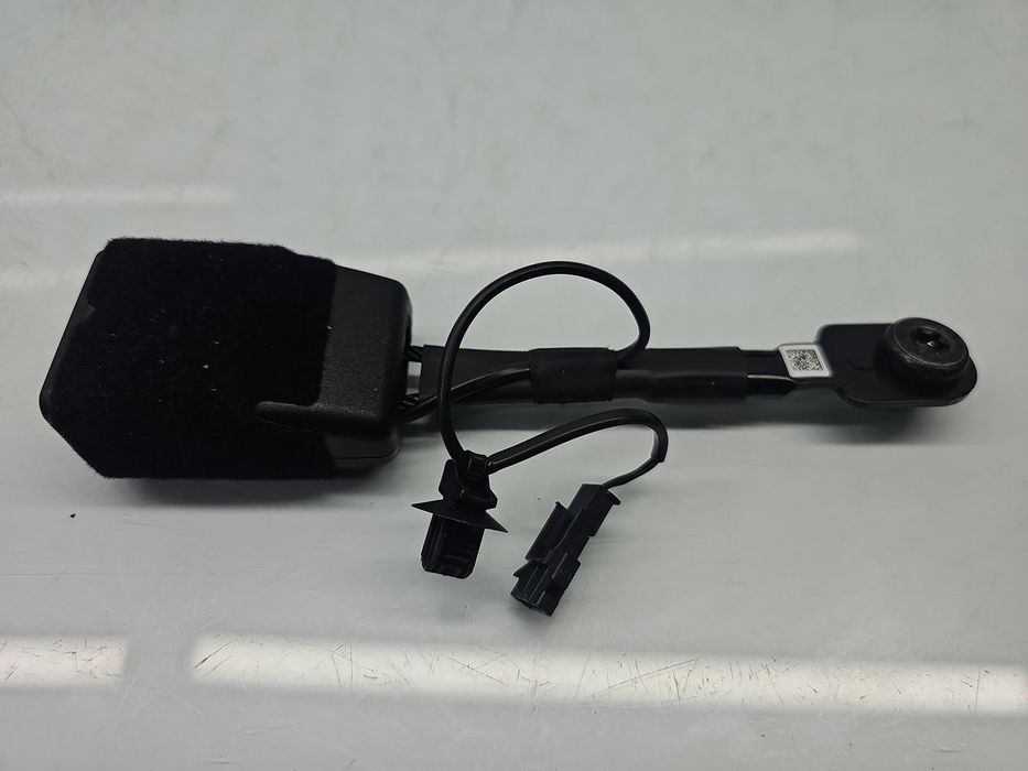 Capsa centura dreapta fata Opel Crossland X [Fabr 2017-2020] 6318338