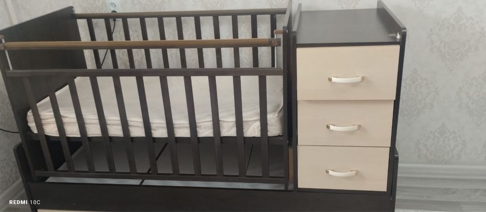 Детский манеж продам