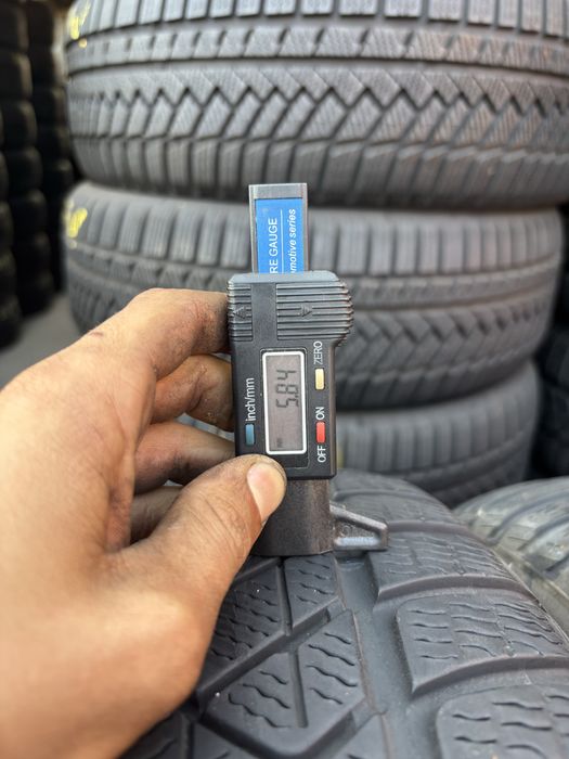 Anvelope Iarna 215/60/18 Pirelli SottoZero 3 RFT 215 60 18 R18