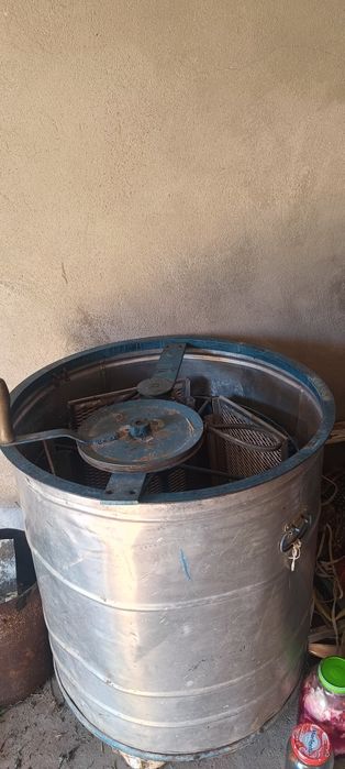 Асалари уйалари сотилади