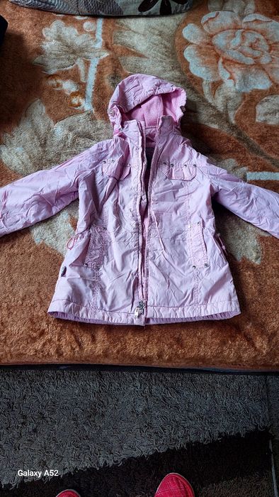 Куртка весенняя для девочки