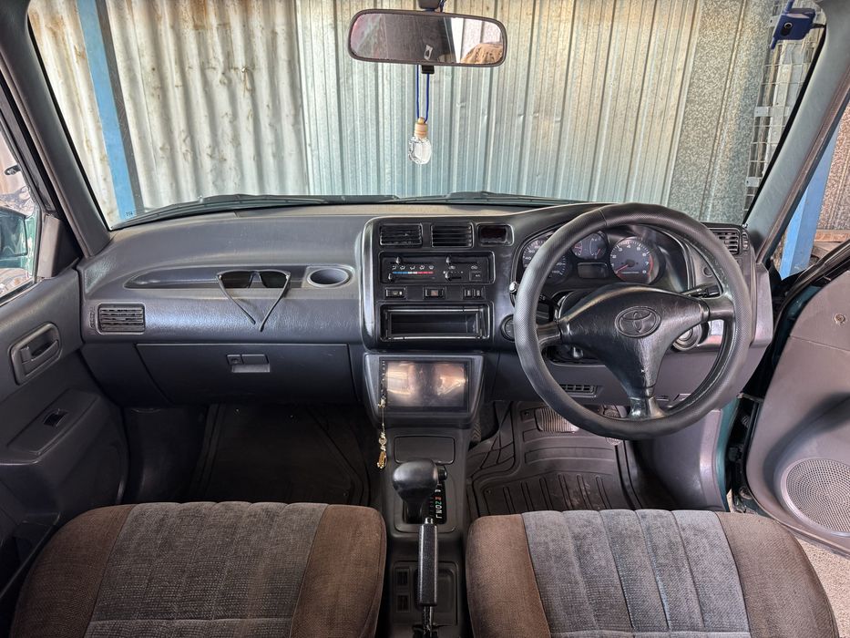 Продам  TAYOTA RAV-4