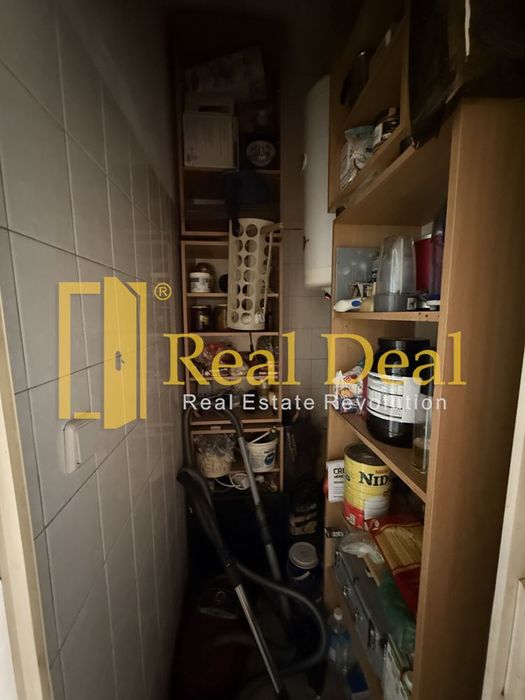 Продава се Четиристаен апартамент в София, Център - 146 кв.м за 3376 €/кв.м - Снимка #7