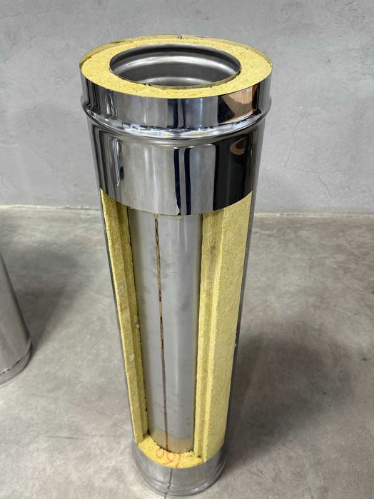 Cos de fum inox izolat