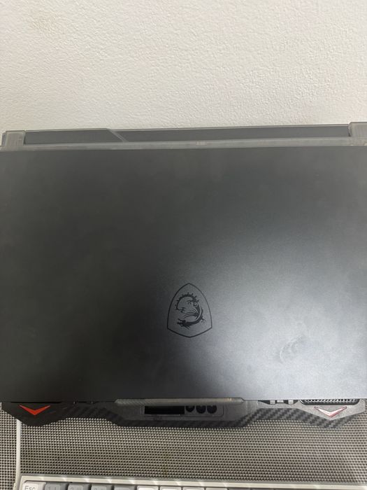 Msi cyborg 15 A13VFK