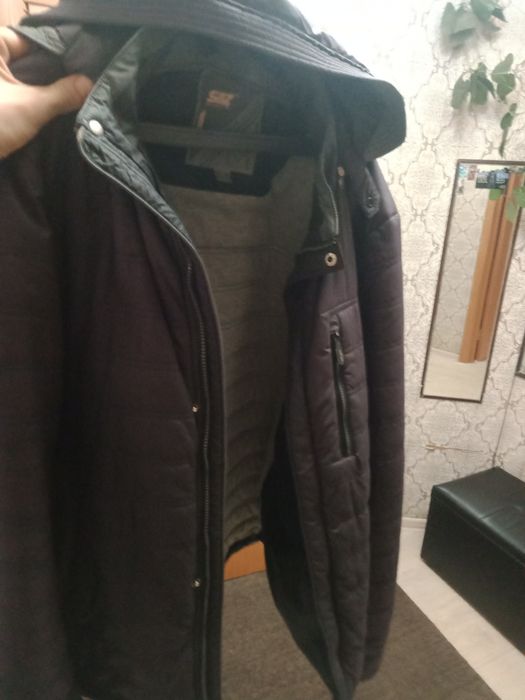 Куртка б у в нормальном состоянии