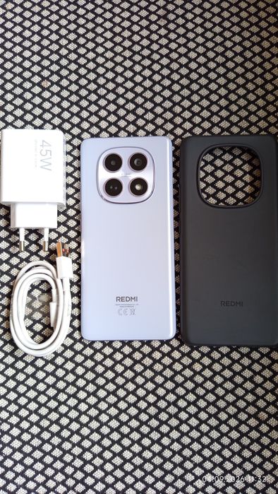 REDMI Note 15  8/256 . Чисто нов. Подарък бързо зареждащ 45w адаптер.