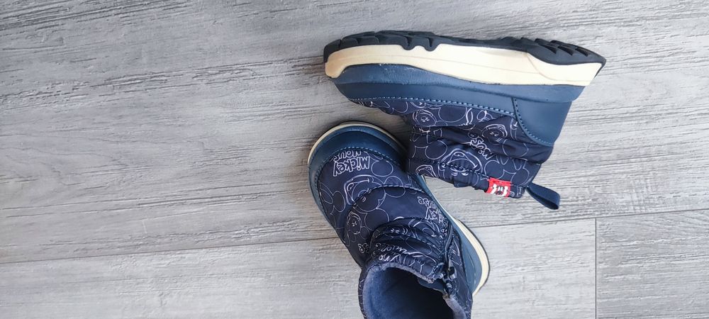 Zara  Disney  детски ботушки