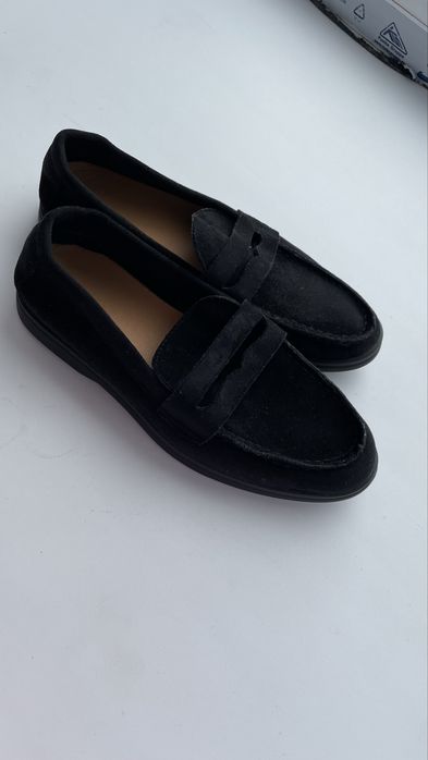 Продам женские мокасины