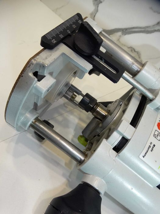 Festool OF 1010 EBQ - Оберфреза + аксесоари + куфар