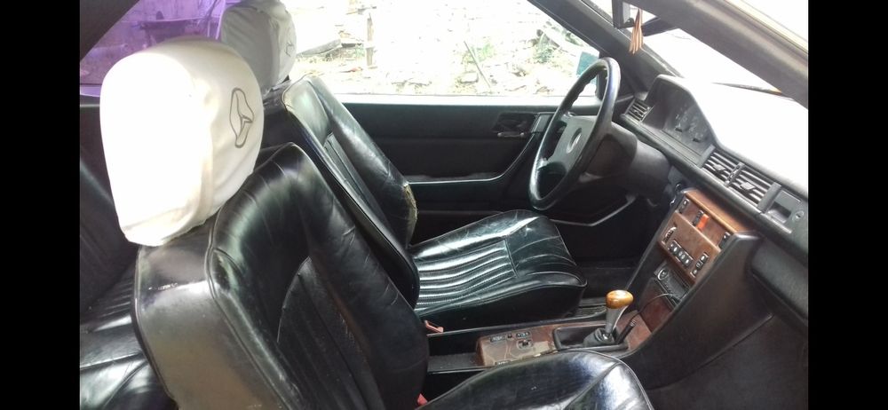 Продам мерседес купе се300