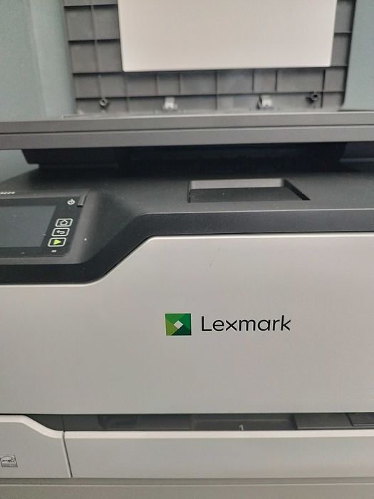 Принтер и скенер Lexmark MC3224dwe
