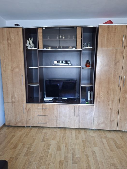 Apartament de închiriat,str Pecineaga,et 2,complet mobilat