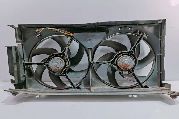 Electroventilatoare Racire  cu Suport 8240177M49 / 9639525380 Peugeot