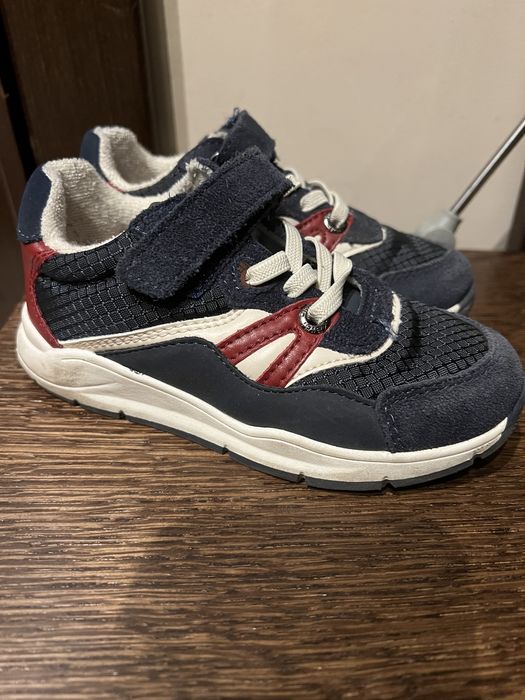 Маратонки 27 номер