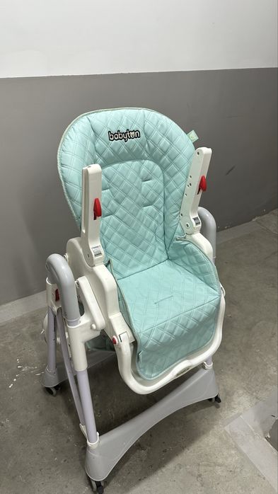 Стол для кормления Babyton