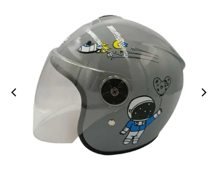 Ново! Детска скутерска каска Ново!