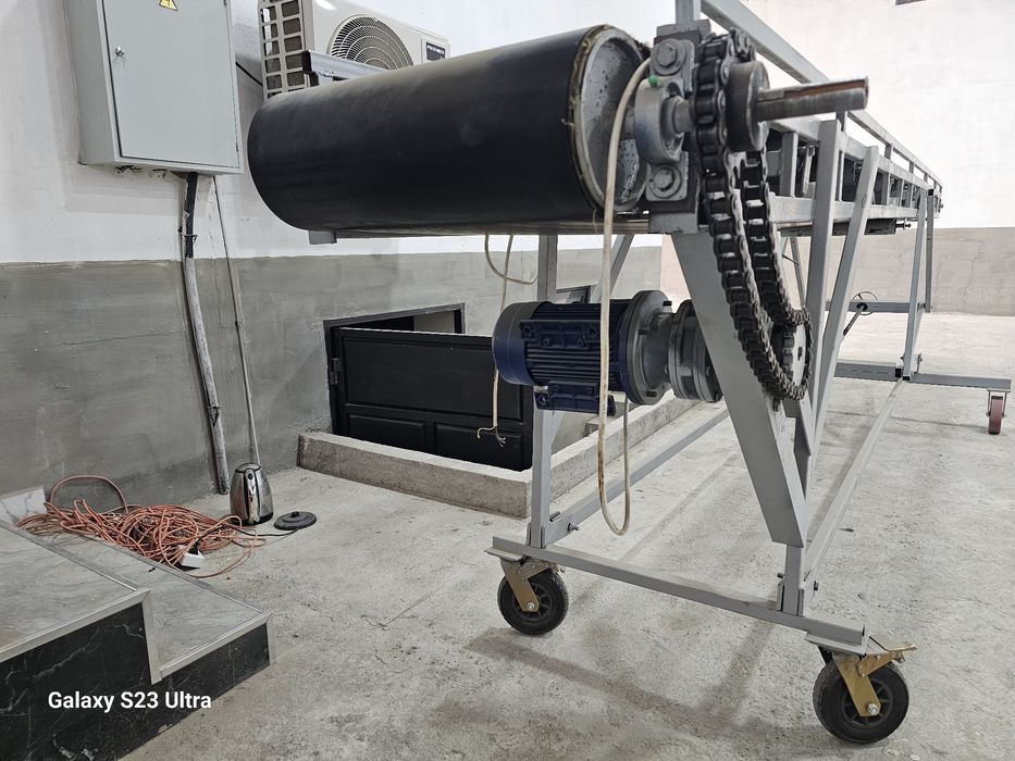 Арзон нархда Янги транспортёр сотилади.