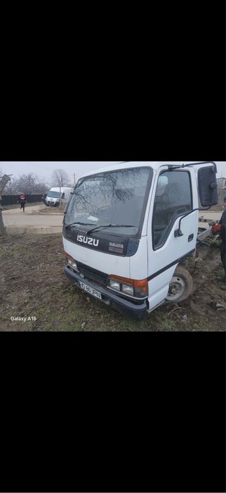 Dezmembrez isuzu 2.8