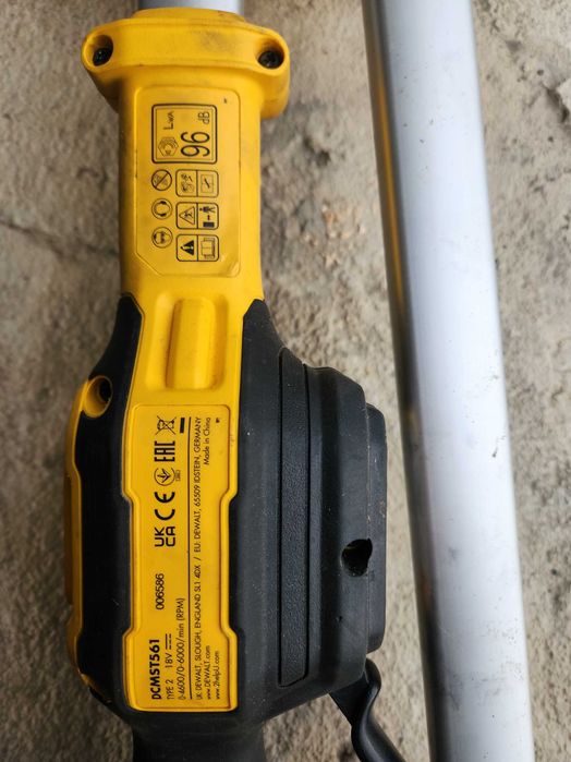 Dewalt motocoasa DCMST561 motor defect