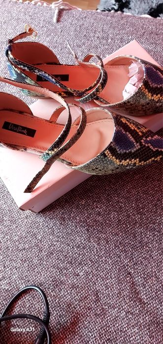 Сандали  - 39 номер