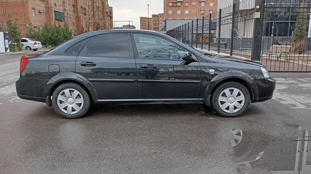 Lacetti 1.8 Черный
