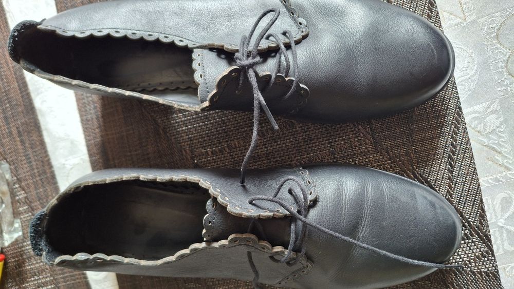 Дамски обувки 42 номер