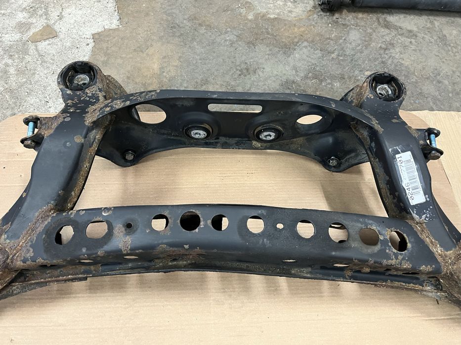 Заден мост за Mercedes E-class W210 Седан