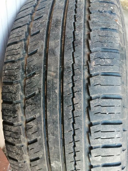 Vând 2 set a câte 4 roți pentru Touareg