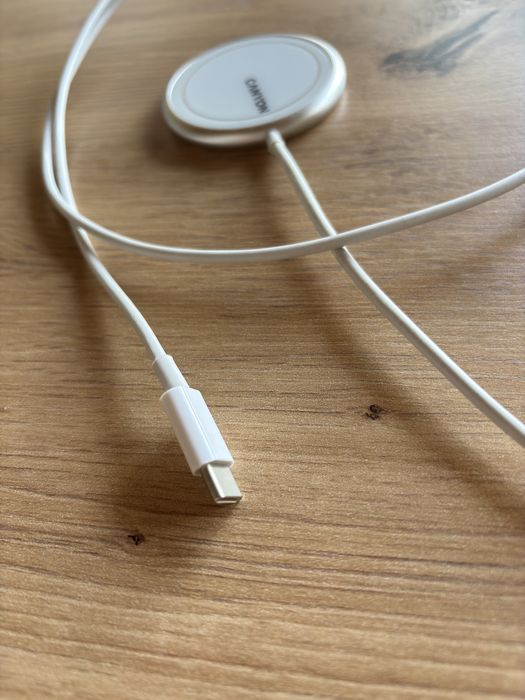 Canyon зарядно за смартфон и таблет