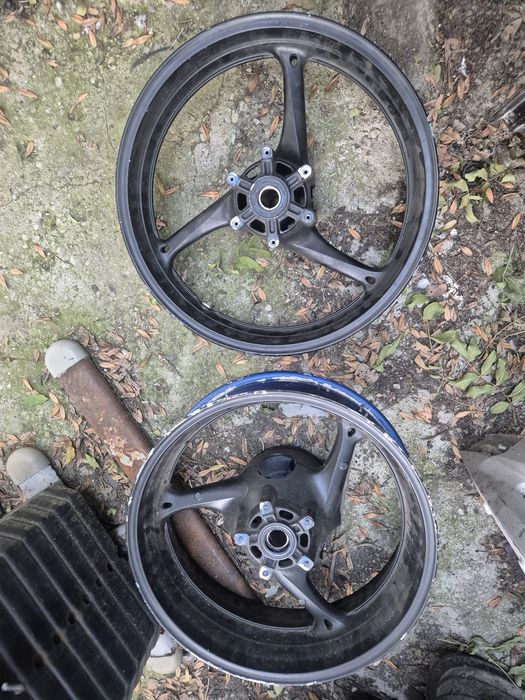 Suzuki gsxr 600/750/piese/k8/k9