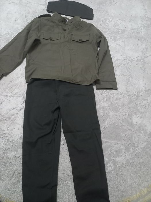 Продам солдатский костюм  детский