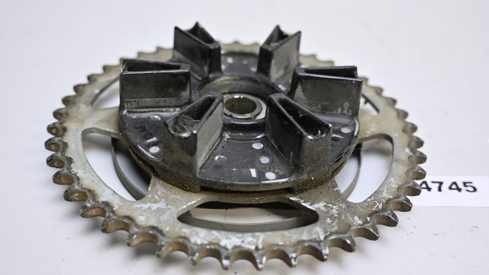Pinion Roata Spate Yamaha MT09 2014 - 2016
