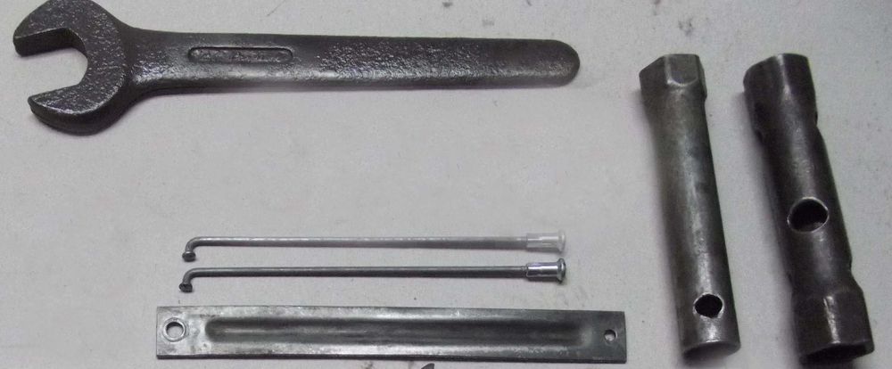 Инструменти от соца