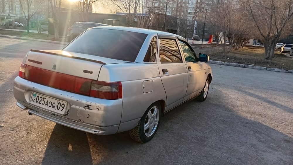 Продам ваз2110 8 клапон