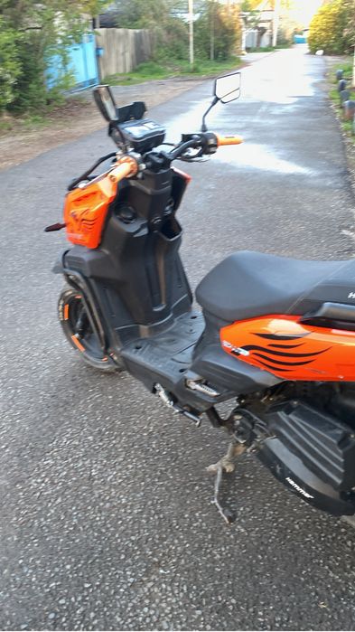 Продам мопед танк 150