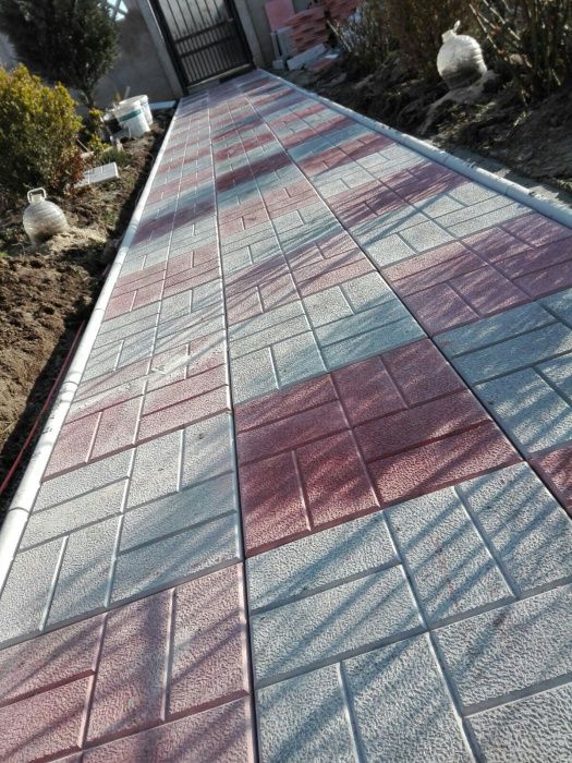 Vindem Pavele din beton - model 20x10 cu 10x10 pavaje montaj