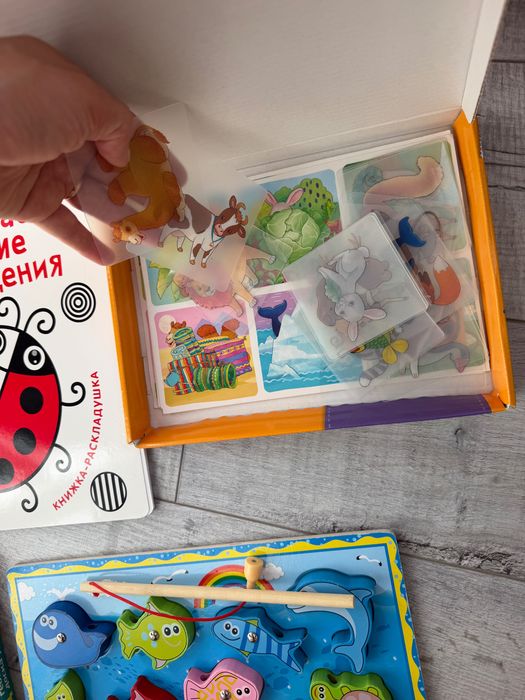 Набор игрушек для малышей
