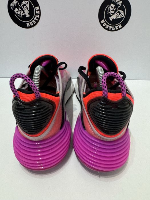 Маратонки NIKE AIR MAX 2090. Намер 40