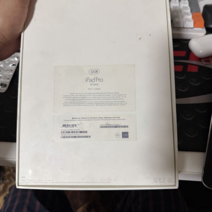 Ipad pro 9.7 32gb sim+wifi