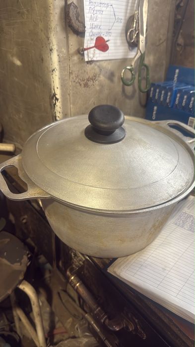 Продам казан 7л 6000