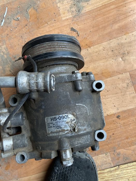 Продам компрессор кондиционера Хонда Срв